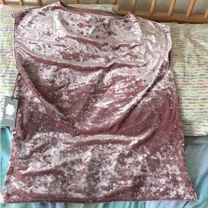 Vince Camuto crushed velvet top